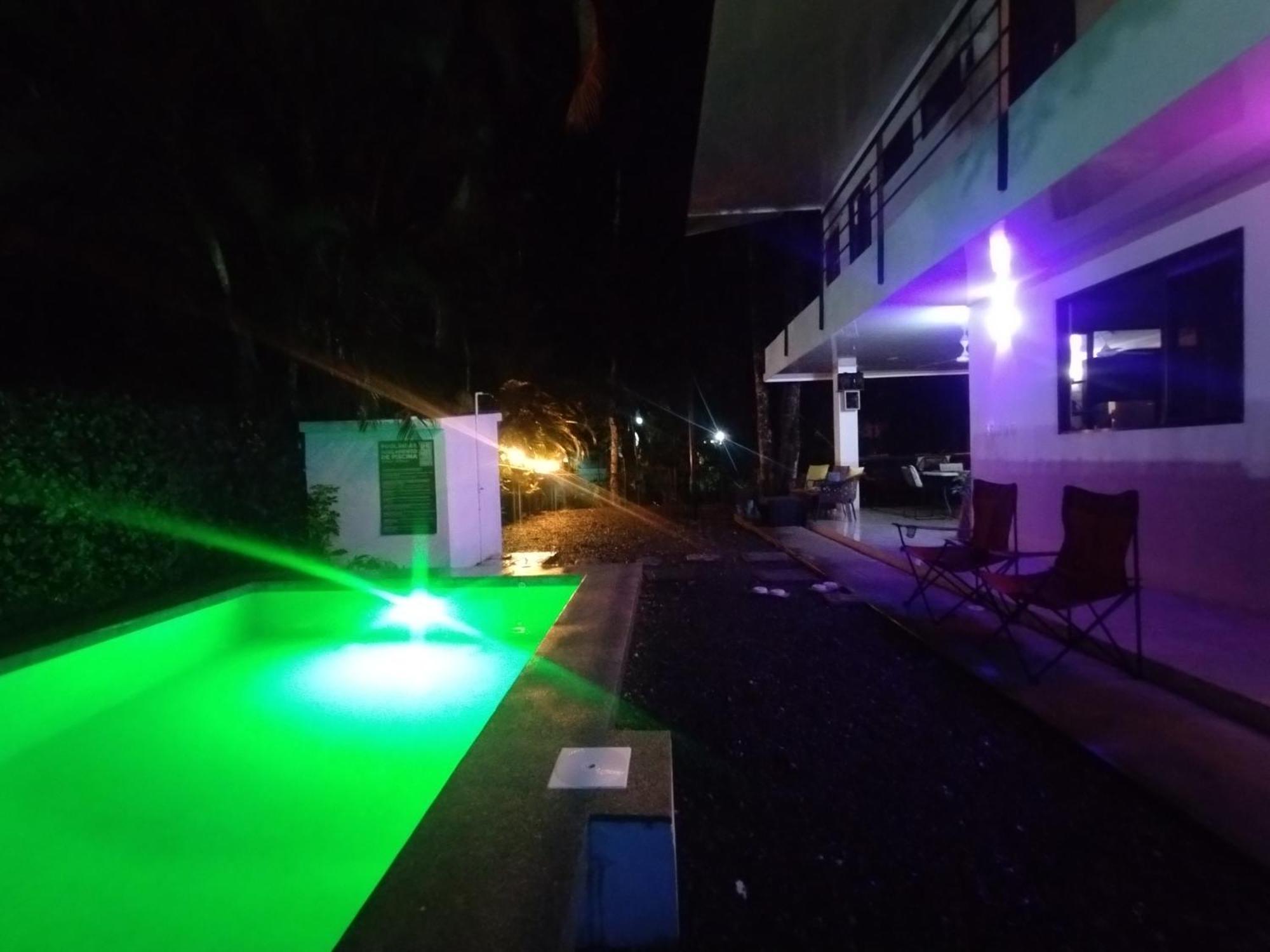 Casajungla Hostel Jaco Luaran gambar