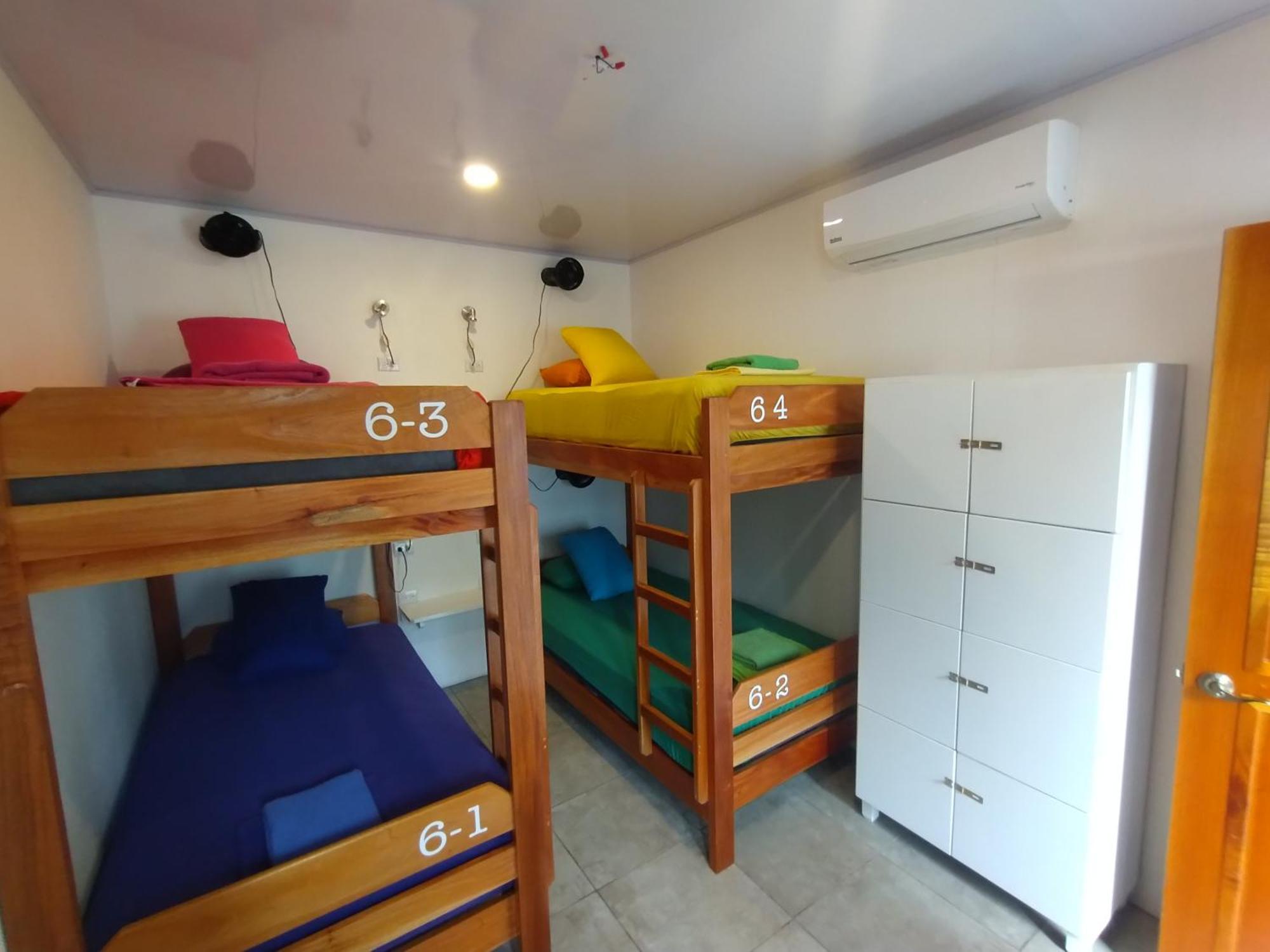 Casajungla Hostel Jaco Luaran gambar